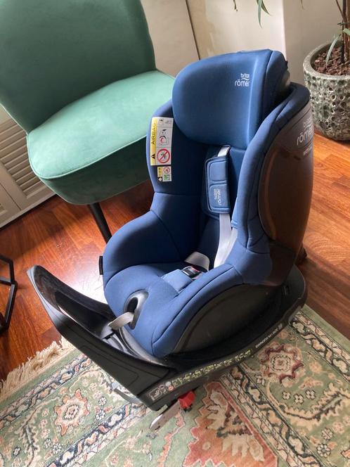 Autostoel Britax Römer swingfix m i-size, Kinderen en Baby's, Autostoeltjes, Zo goed als nieuw, Romer, Isofix, Ophalen