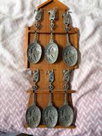 Vollerdammer lepeltjes in houten bord, Ophalen of Verzenden