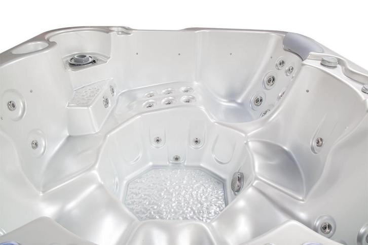 Wellis Jupiter P&P Jacuzzi  made in EU Voorjaarsaanbieding, Tuin en Terras, Zwembaden, Nieuw, Overige typen, 80 tot 120 cm, 200 tot 400 cm