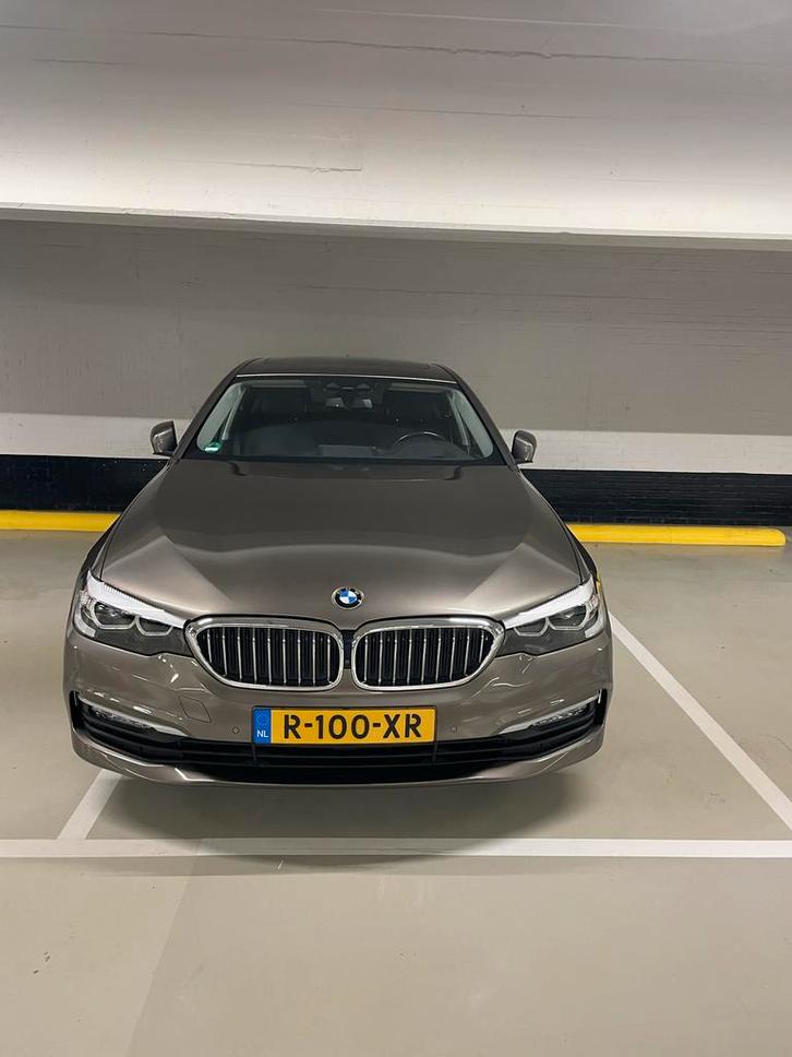 BMW 5-Serie 530i Luxury Line HUD 251pk dec2017 148000km, Auto's, BMW, Particulier, 5-Serie, Benzine, Sedan, Automaat, Geïmporteerd