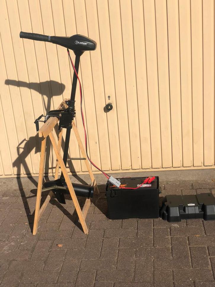Elektrische motor boot+accu+oplader, Fietsen en Brommers, Steps, Nieuw, Overige typen, Ophalen