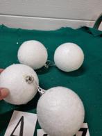 Kerstballen wit sneeuw 4 stuks, [a627], Diversen, Kerst, Ophalen of Verzenden