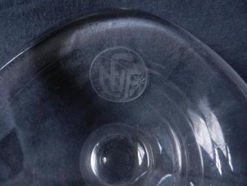 Leerdam glazen schaaltje met embleem NFF of FNF 1960-1980 beschikbaar voor biedingen