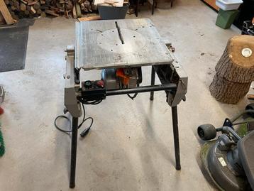 Elu Zaagtafel - Gebruikt beschikbaar voor biedingen