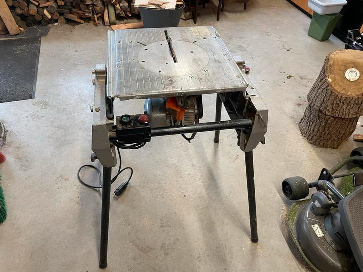 Elu Zaagtafel - Gebruikt, Doe-het-zelf en Verbouw, Gereedschap | Zaagmachines, Gebruikt, Cirkelzaag, 1200 watt of meer, 30 tot 70 mm