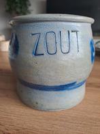 Ouderwetse zoutpot
Grijs/blauw
Hoogte 12 cm, Ophalen of Verzenden