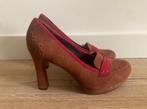 Vintage pumps, Pumps, Bruin, Ophalen of Verzenden, Zo goed als nieuw
