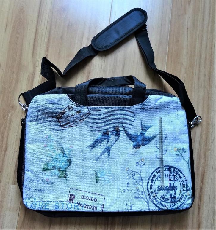 Nieuw: laptoptas blauw zwart grijs vogels bloemen tot 17", Computers en Software, Laptoptassen, Nieuw, Schoudertas, 17 inch of meer