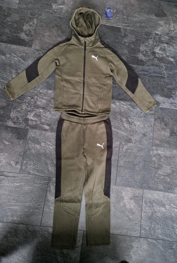 Puma Joggingpak Evostripe B maat 152, Kinderen en Baby's, Kinderkleding | Maat 152, Zo goed als nieuw, Jongen, Ophalen of Verzenden