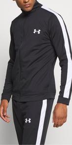 UNDER ARMOUR TRACK SUİT TRAININGSPAK maat S €49,95., Kleding | Heren, Sportkleding, Nieuw, Maat 46 (S) of kleiner, UNDER ARMOUR