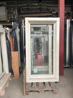 Kozijn met draaikiep raam, Doe-het-zelf en Verbouw, Kozijnen en Schuifpuien, Raamkozijn, Zo goed als nieuw, 150 tot 225 cm, Inclusief glas