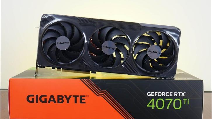 RTX 4070 Ti, Computers en Software, Videokaarten, Zo goed als nieuw, Nvidia, PCI-Express 4.0, GDDR6, HDMI, DisplayPort, Ophalen of Verzenden
