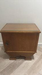 Vintage houten nachtkastje, Huis en Inrichting, Slaapkamer | Nachtkastjes, Ophalen, Gebruikt, Hout