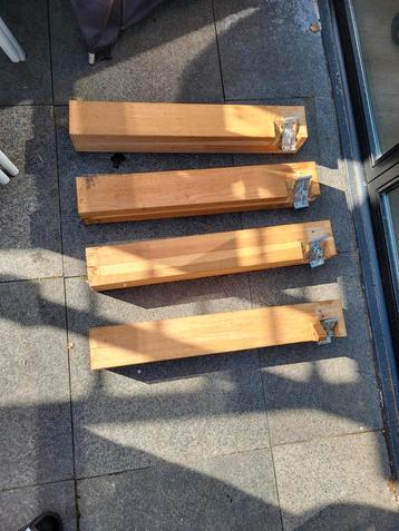 Massief eiken houten tafelpoten beschikbaar voor biedingen