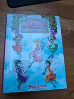 Thea Stilton - De Zeven Rozen: Het wondere wolkenland, Thea Stilton, Ophalen of Verzenden, Zo goed als nieuw, Sprookjes