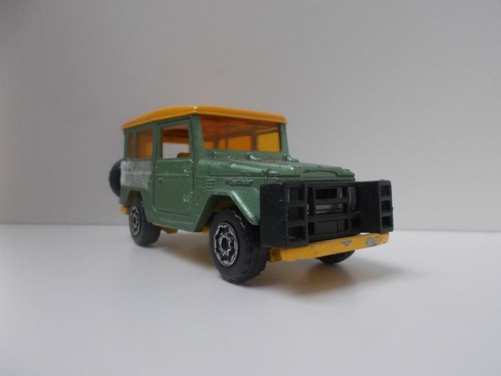 5232 Toyota Land Cruiser Majorette 1:36, Hobby en Vrije tijd, Modelauto's | Overige schalen, Gebruikt, Auto, Ophalen of Verzenden