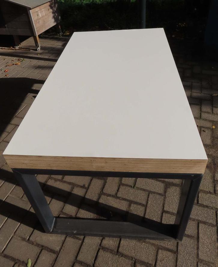 werktafel/ hobbytafel / kantinetafel, Doe-het-zelf en Verbouw, Werkbanken, Gebruikt, 70 tot 120 cm, Ophalen