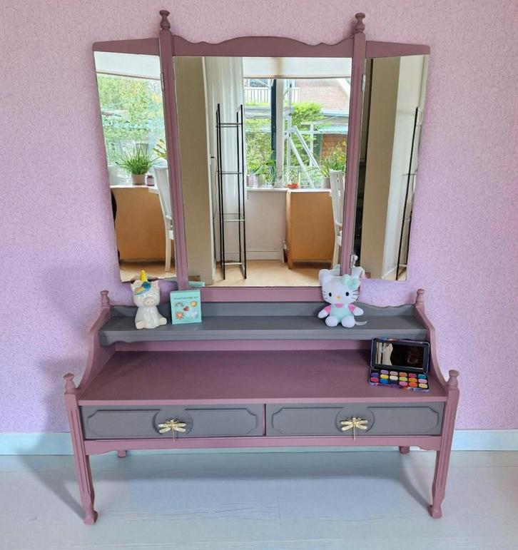 Leuke gerestylde kaptafel voor de kleintjes!, Huis en Inrichting, Tafels | Kaptafels, Zo goed als nieuw, Minder dan 100 cm, 50 tot 100 cm
