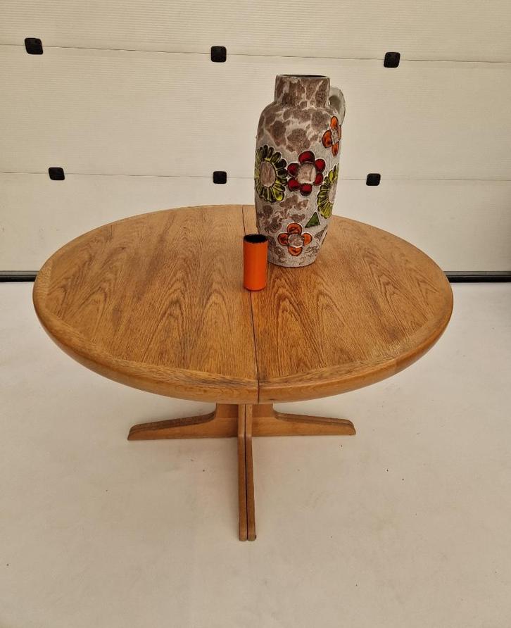 Vintage ronde uitschuiftafel van Mobler tot 270cm, Huis en Inrichting, Tafels | Eettafels, Gebruikt, 100 tot 150 cm, 150 tot 200 cm