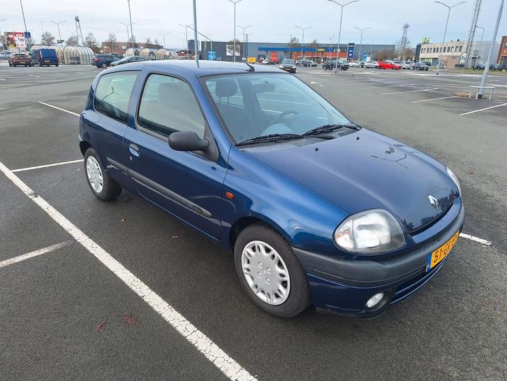 Renault Clio 1.4 16V automaat 3 deurs, Auto's, Renault, Particulier, Ophalen