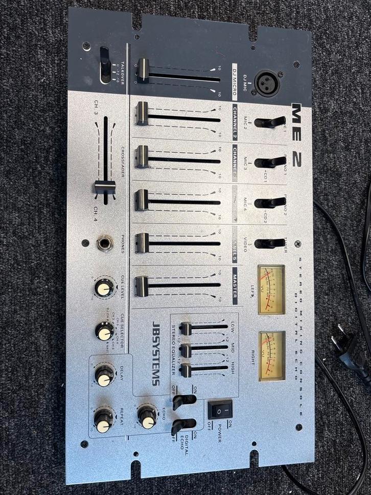 JB Systems ME-2 DJ mixer – 5-kanaals mengpaneel met echo &EQ, Muziek en Instrumenten, Mengpanelen, Gebruikt, Verzenden
