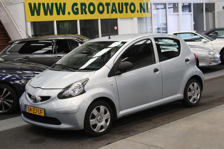 Toyota Aygo 1.0-12V Airco, NAP, Stuurbekrachtiging, Auto's, Toyota, Bedrijf, Te koop, Aygo, ABS, Airbags, Airconditioning, Metallic lak