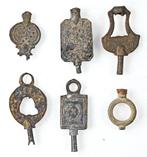 Horlogesleuteltjes 6x  b666, Ophalen of Verzenden