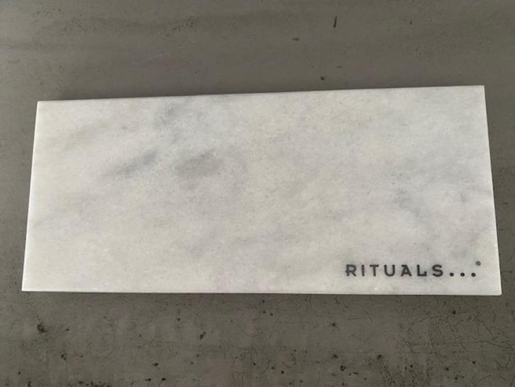 Nieuw Rituals luxury antique blanc marmeren tray, Sieraden, Tassen en Uiterlijk, Uiterlijk | Lichaamsverzorging, Nieuw, Overige typen