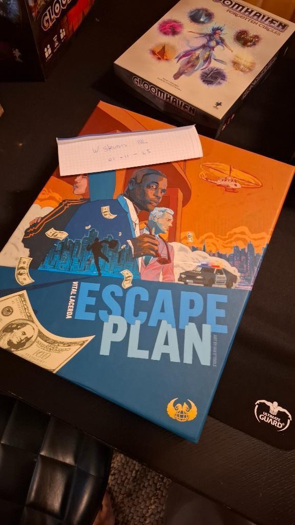 Bordspel Escape Plan Kickstarter editie van Vittal Lacerda, Hobby en Vrije tijd, Gezelschapsspellen | Bordspellen, Zo goed als nieuw