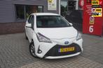 Toyota Yaris 1.5 Hybrid Dynamic / Dealer onderhouden / Cruis, Gebruikt, 4 cilinders, Wit, Origineel Nederlands