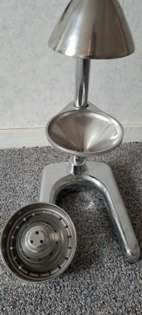 Zeer mooie stevige sinaasappelpers, Huis en Inrichting, Keuken | Keukenbenodigdheden, Zo goed als nieuw, Ophalen