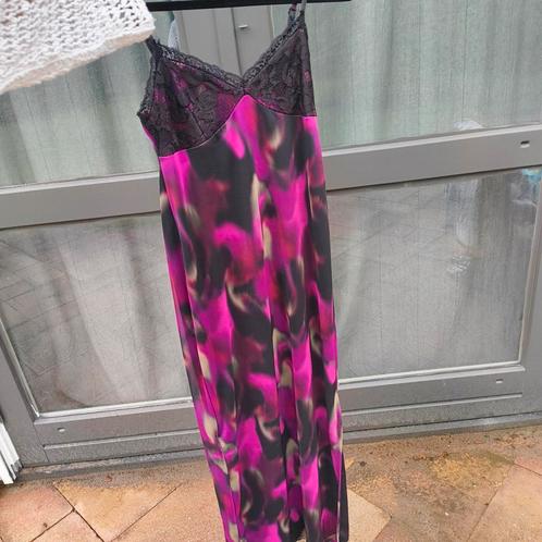 Verschillende jurkjes M maat 38, Kleding | Dames, Jurken, Gedragen, Maat 38/40 (M), Paars, Knielengte, Ophalen of Verzenden