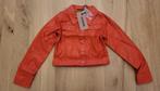 Nieuw! NoNo lederlook jasje, rood, oranje, maat 122/128, Kinderen en Baby's, Kinderkleding | Maat 122, Meisje, Nieuw, Ophalen of Verzenden
