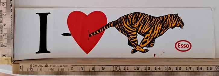 Vintage sticker I love ️ Esso tijger logo merk, Verzamelen, Stickers, Zo goed als nieuw, Ophalen of Verzenden