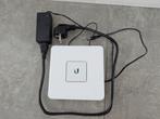 UniFi Security Gateway (USG) - Professionele Router/Firewall, Ophalen of Verzenden, Zo goed als nieuw, Router, Ubiquiti