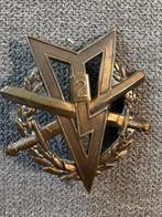 Militair Embleem/Badge met Bliksemschicht en Zwaarden, Ophalen of Verzenden, Embleem of Badge