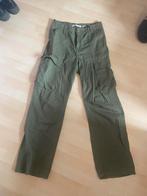 Bershka Cargobroek - maat 36, Zo goed als nieuw, Maat 36 (S), Lang, Groen