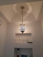 Sfeervolle oosterse hanglamp., Huis en Inrichting, Lampen | Hanglampen, Ophalen of Verzenden, Metaal, Oosters. Metaal met keramiek mozaiek.