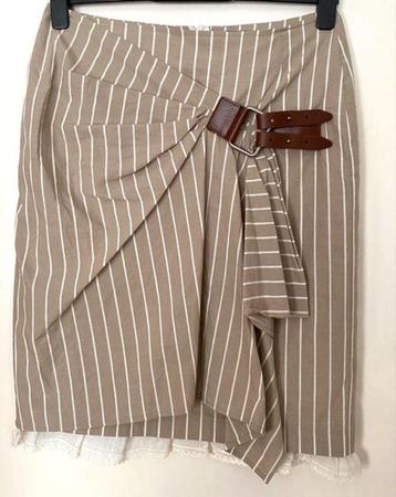 Van Avendonck rok maat 40 beschikbaar voor biedingen