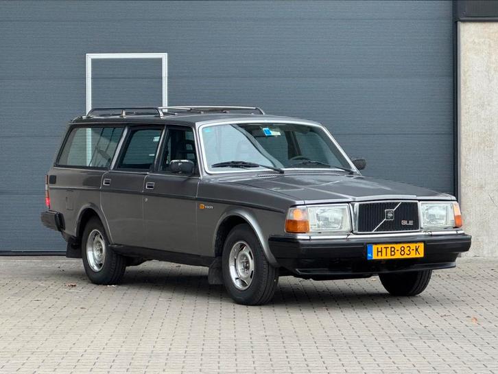 Volvo 240 GLE 2.4 D6  Estate / 1985 / 3e zitrij / Diesel, Auto's, Volvo, Bedrijf, Centrale vergrendeling, Dakrails, Elektrische buitenspiegels