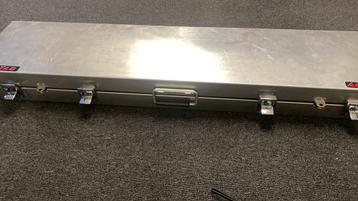 Aluminium Geweer Koffer King & More beschikbaar voor biedingen