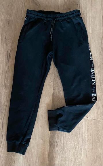 Joggingbroek van BALLIN..mt:m beschikbaar voor biedingen