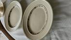 Wedgwood carlton  serveerschaal 35 cm, Antiek en Kunst, Ophalen of Verzenden