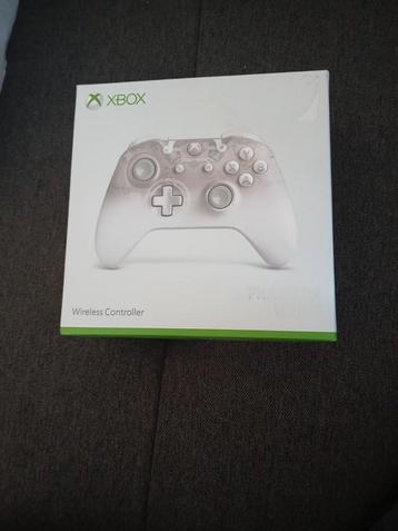 Xbox Wireless Controller beschikbaar voor biedingen