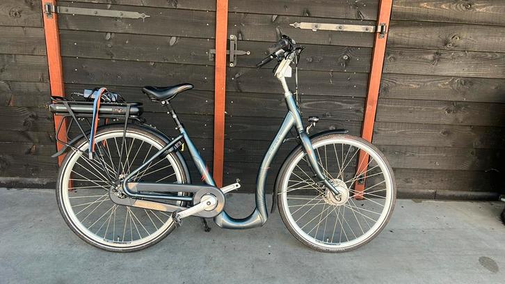 STELLA NANTES. EXTRA LAGE INSTAP, Fietsen en Brommers, Elektrische fietsen, Zo goed als nieuw, Overige merken, Minder dan 47 cm