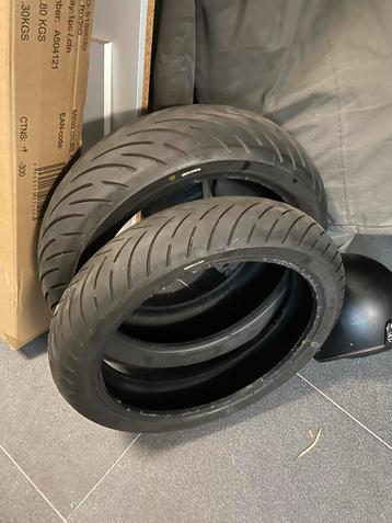 Eurogrip Roadhound de banden beschikbaar voor biedingen