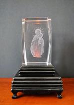 Beeldje 3D Maria met Kind Kristal Laser 13 cm, Verzamelen, Ophalen of Verzenden, Gebruikt, Beeld(je)