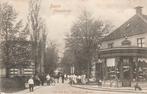 Baarn - Nieuwstraat met volk, Verzamelen, Ansichtkaarten | Nederland, Ophalen of Verzenden, Voor 1920, Ongelopen, Utrecht