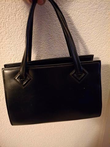 Zwarte leren handtas. Jaren 60 beschikbaar voor biedingen