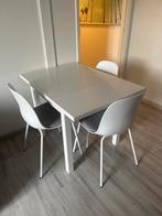 Witte uitklapbare tafel met 3 stoelen, Ophalen, Kunststof, Gebruikt, 100 tot 150 cm